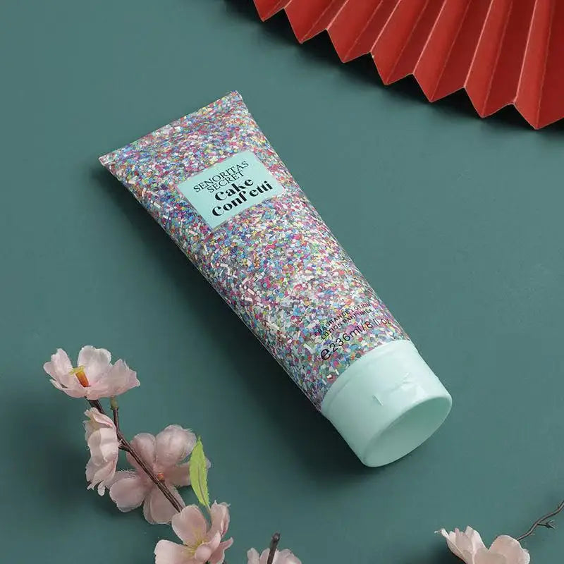 Victoria’s Body Lotion: Intense hydration with a long-lasting scent of velvety petals
