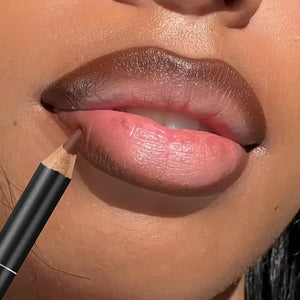 Long-lasting matte lip liner, perfect for all skin tones